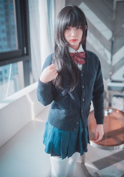 美女搞鸡视频软件_HD免费观看视频