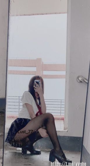 没有黄段子的无聊世界_720超清免费观看