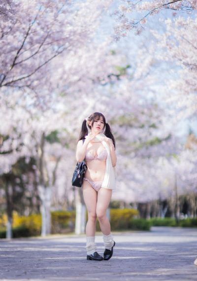 色魔工厂_720高清迅雷在线观看