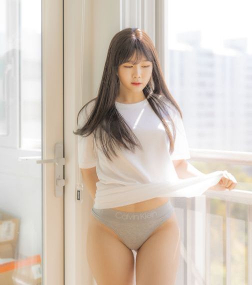 一个人在线免费观看视频_超清免费观看视频
