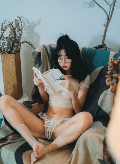 隔壁女孩2电视剧免费播放_超清动漫在线观看